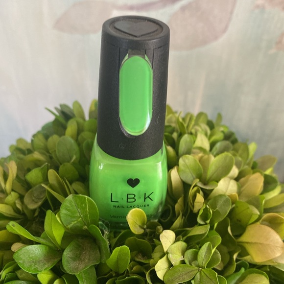 L·B·K 💅NAIL💅 LACQUER BUNDLE OF NINE COLORS 🌟NEW🌟 - Picture 15 of 17